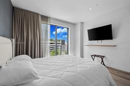 Picture of 229 SW 9Th St # 708, Miami, FL 33130