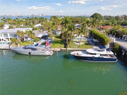 Picture of 1020 S Shore Dr, Miami Beach, FL 33141