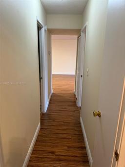 Picture of 1680 NE 191St St # 2, Miami, FL 33179