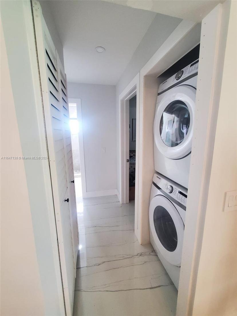 Picture of 4741 NE 19Th Ave, Fort Lauderdale FL 33308