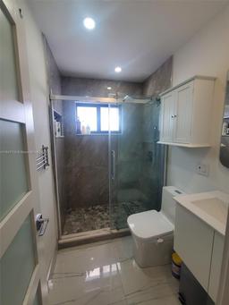Picture of 4741 NE 19Th Ave, Fort Lauderdale, FL 33308