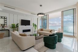 Picture of 17975 Collins Avenue # 401, Sunny Isles Beach, FL 33160