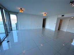 Picture of 6700 Indian Creek Dr # 807, Miami Beach, FL 33141