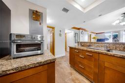 Picture of 7125 Bay Dr # 201, Miami Beach, FL 33141