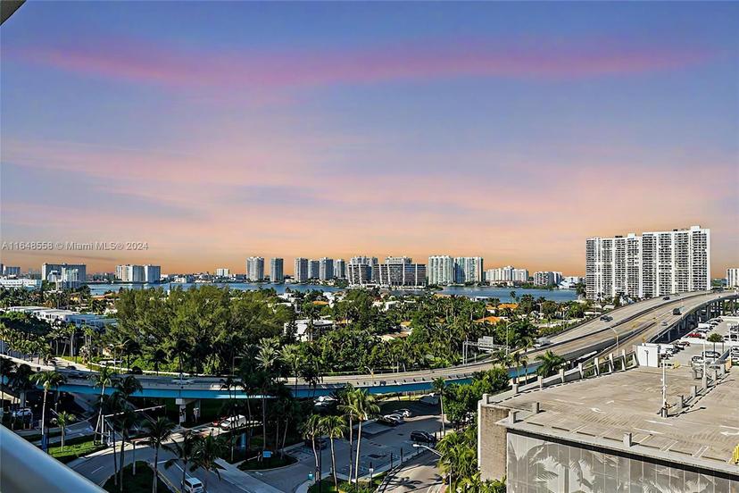 Picture of 19201 Collins Ave # 1034, Sunny Isles Beach FL 33160
