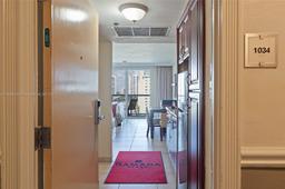 Picture of 19201 Collins Ave # 1034, Sunny Isles Beach, FL 33160