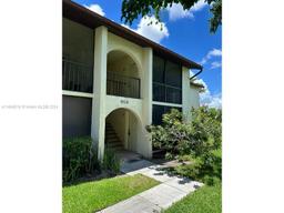Picture of 4709 Sable Pine Cir # B1, West Palm Beach, FL 33417