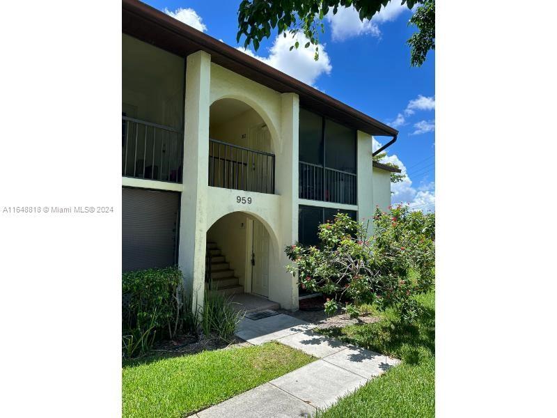 Picture of 4709 Sable Pine Cir # B1, West Palm Beach FL 33417