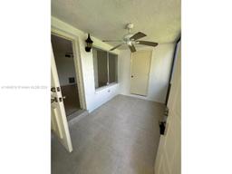 Picture of 4709 Sable Pine Cir # B1, West Palm Beach, FL 33417