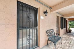 Picture of 620 Tennis Club Dr # 111, Fort Lauderdale, FL 33311