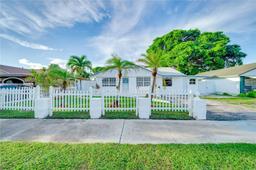 Picture of 725 NW 15Th Ct, Pompano Beach, FL 33060