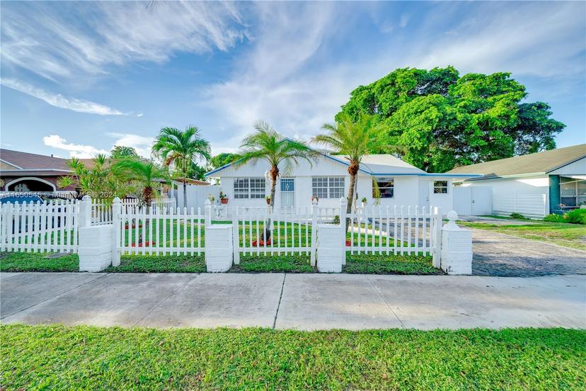 Picture of 725 NW 15Th Ct, Pompano Beach FL 33060