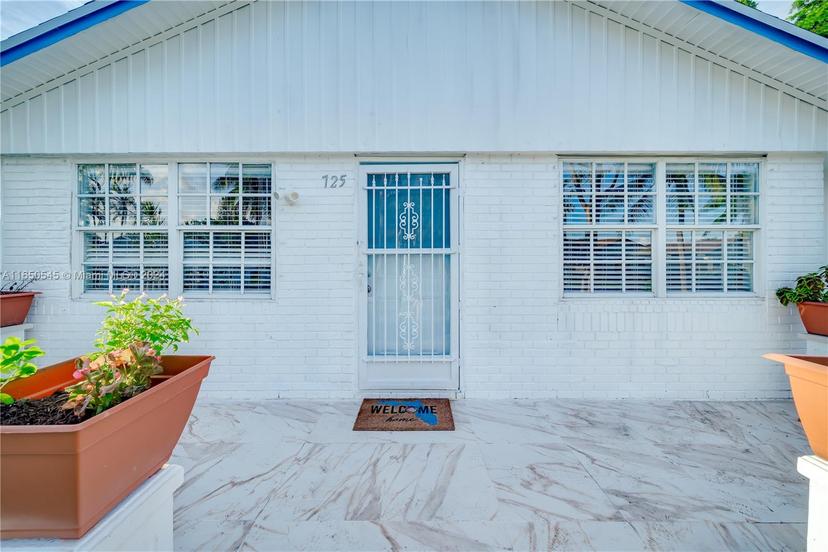 Picture of 725 NW 15Th Ct, Pompano Beach FL 33060