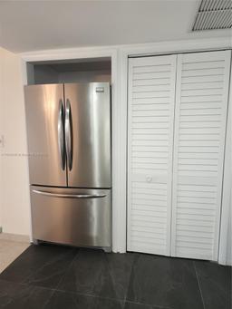 Picture of 2855 Leonard Dr # H406, Aventura, FL 33160