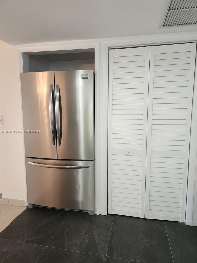 Picture of 2855 Leonard Dr # H406, Aventura FL 33160