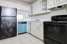 Picture of 2903 N Miami Beach Blvd # 808, North Miami Beach, FL 33160