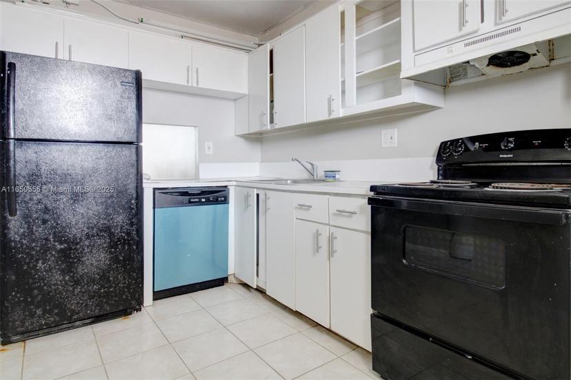 Picture of 2903 N Miami Beach Blvd # 808, North Miami Beach FL 33160