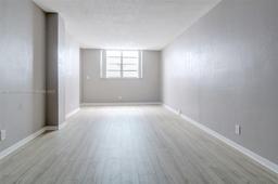 Picture of 2903 N Miami Beach Blvd # 808, North Miami Beach, FL 33160