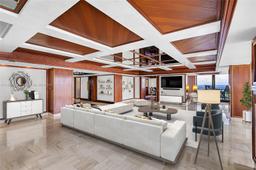 Picture of 936 Intracoastal Dr, Fort Lauderdale, FL 33304