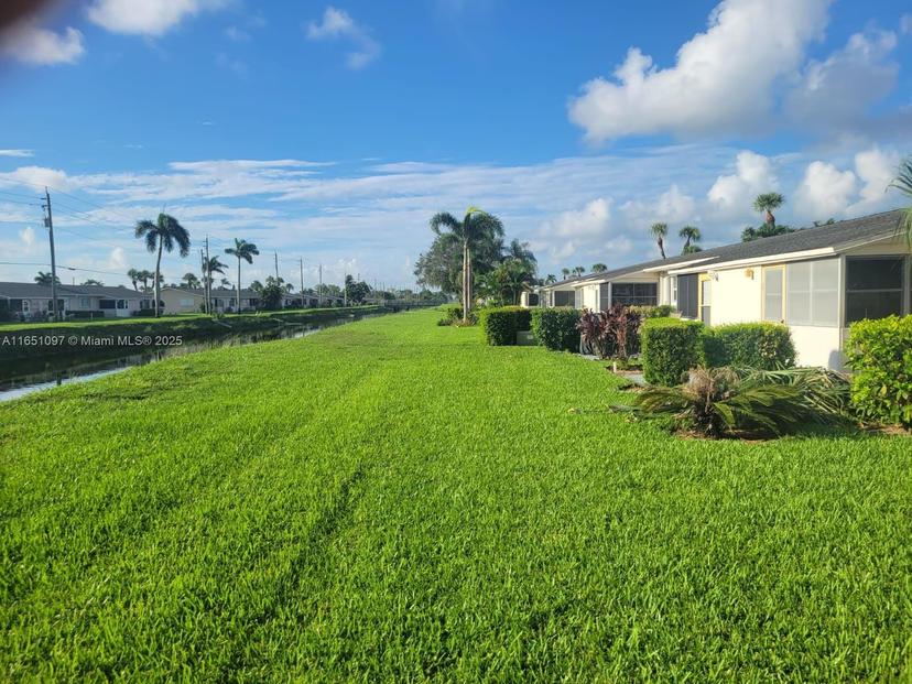 Picture of 2622 Emory Dr # I, West Palm Beach FL 33415