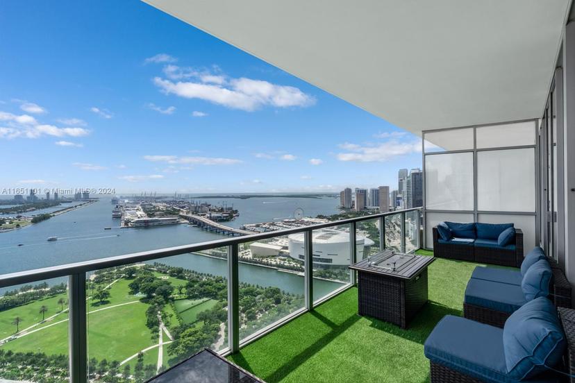 Picture of 1100 Biscayne Blvd # 4004, Miami FL 33132