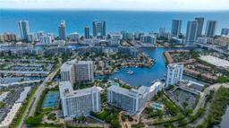 Picture of 2500 Parkview Dr # 517, Hallandale Beach, FL 33009