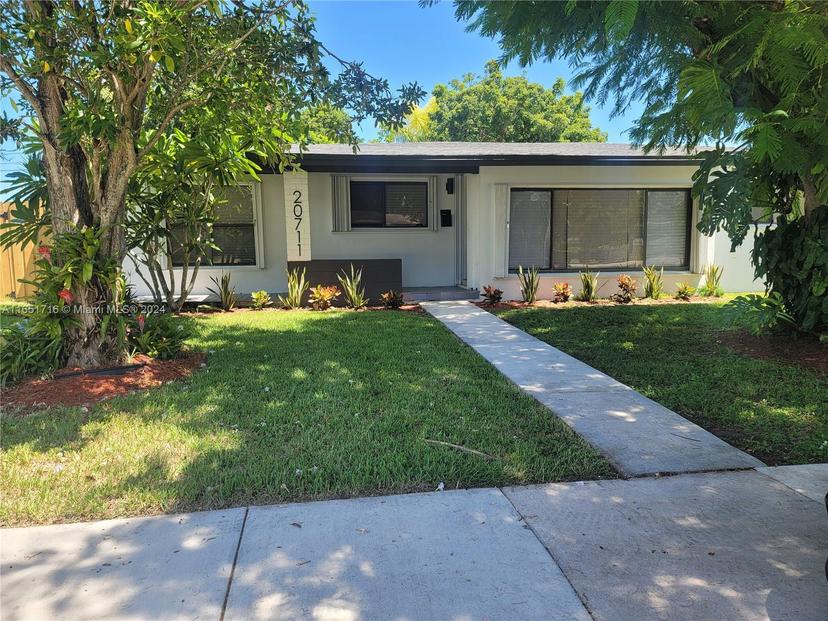 Picture of 20711 Eagle Nest Rd, Cutler Bay FL 33189