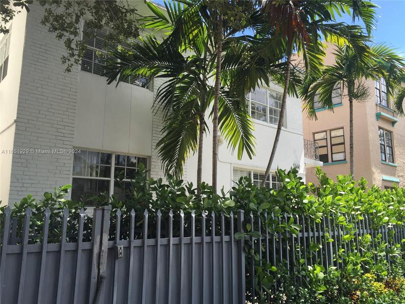 Picture of 1551 Michigan Ave # 8, Miami Beach FL 33139