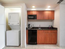 Picture of 18001 Collins Ave # 1202, Sunny Isles Beach, FL 33160