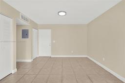 Picture of 8200 SW 210Th St # 112, Cutler Bay, FL 33189