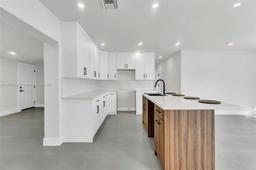 Picture of 1171 NE 211Th Ter, Miami, FL 33179