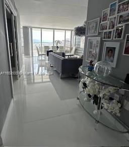 Picture of 18031 Biscayne Blvd # 1204, Aventura, FL 33160