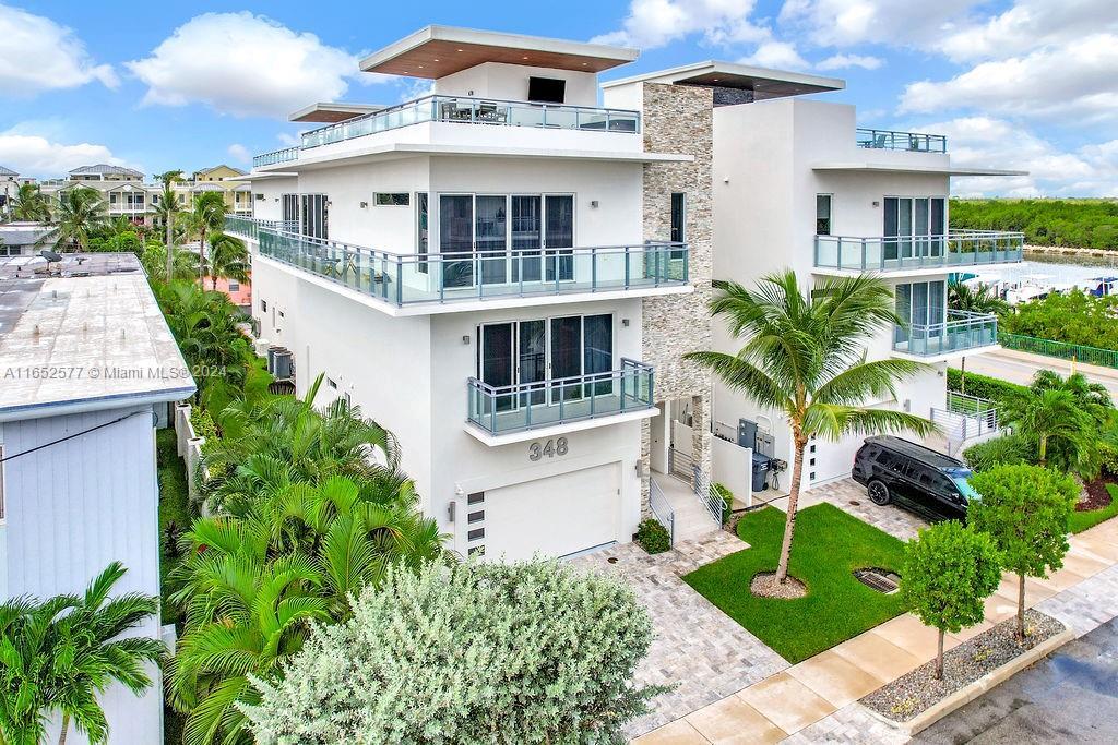 Picture of 348 Desoto St, Hollywood, FL 33019