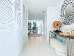 Picture of 6620 Indian Creek Dr # 412, Miami Beach, FL 33141