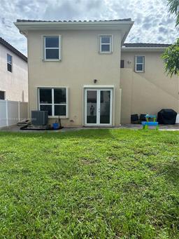 Picture of 9180 SW 171St Ct, Miami, FL 33196