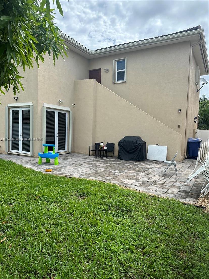 Picture of 9180 SW 171St Ct, Miami FL 33196