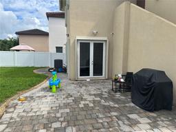 Picture of 9180 SW 171St Ct, Miami, FL 33196