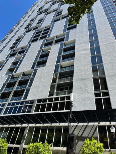 Picture of 151 SE 1St St # 2905, Miami FL 33131