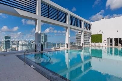 Picture of 151 SE 1St St # 2905, Miami FL 33131