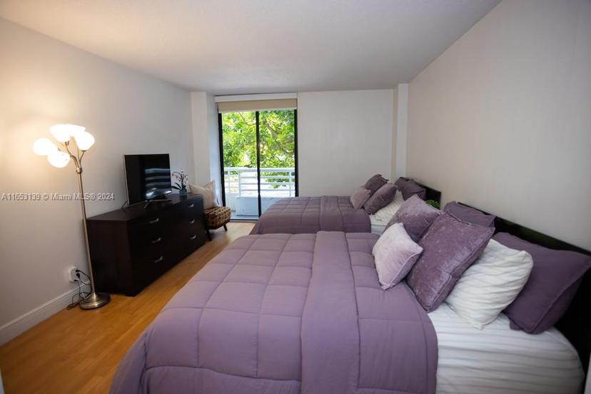 Picture of 3300 NE 192Nd St # 214, Aventura FL 33180