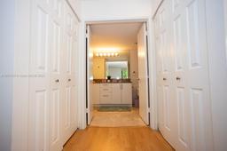 Picture of 3300 NE 192Nd St # 214, Aventura, FL 33180