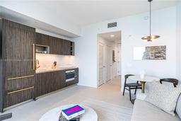 Picture of 601 NE 1St Ave, Miami, FL 33132