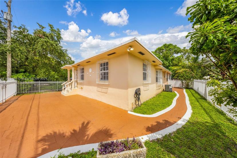 Picture of 287 NW 31St St, Miami FL 33127
