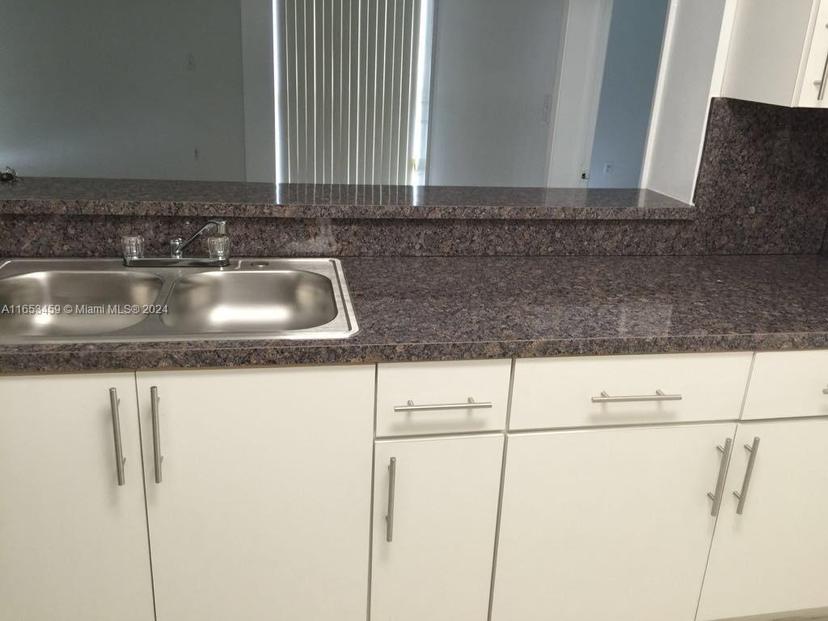 Picture of 7165 NW 186 St # 102, Hialeah FL 33015