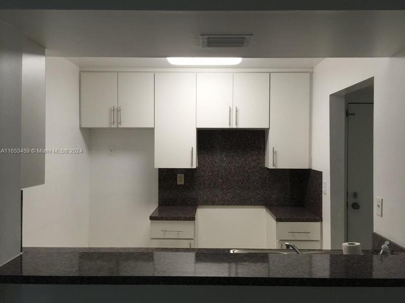 Picture of 7165 NW 186 St # 102, Hialeah FL 33015