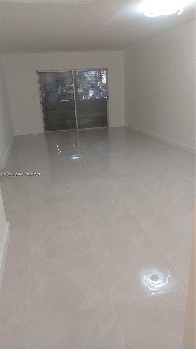 Picture of 1201 S Hillcrest Ct # 102, Hollywood FL 33021