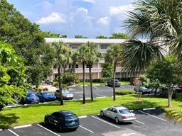 Picture of 2002 Granada Dr # J3, Coconut Creek, FL 33066