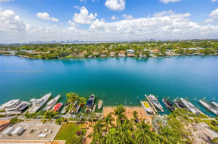 Picture of 5600 Collins Ave # 14M, Miami Beach FL 33140