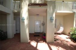 Picture of 10750 NW 66Th St # 110, Doral, FL 33178