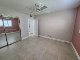 Picture of 541 Blue Heron Dr # 103, Hallandale Beach, FL 33009